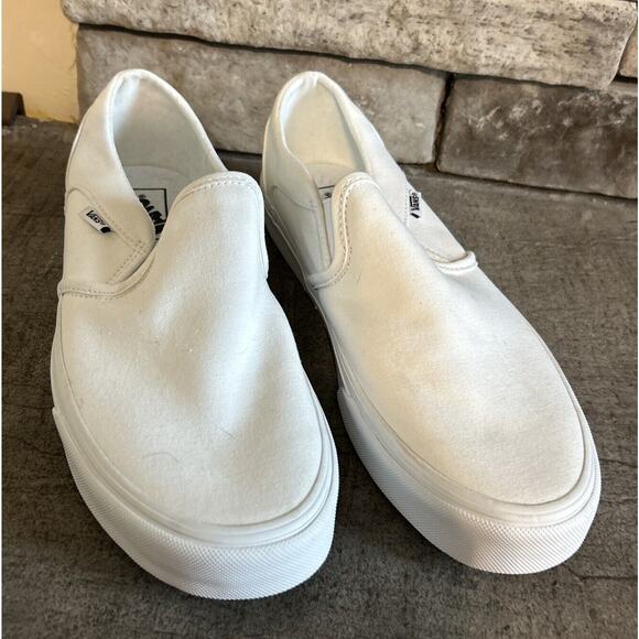 Vans Shoes - Women’s VANS True White Authentic Heritage Slip On Shoes Sz 11 NWOB